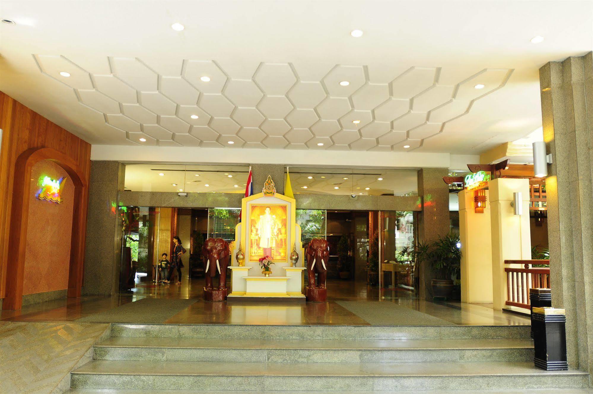 Golden Beach Hotel Pattaya Ngoại thất bức ảnh